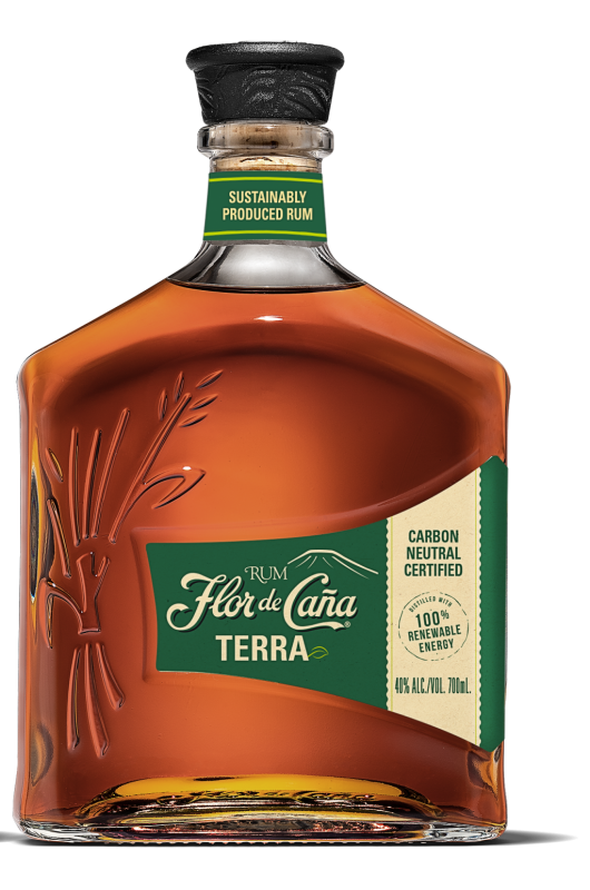 Oblíbený rum Flor de Cana v udržitelném kabátku